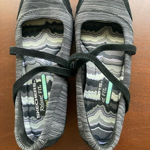 Skechers Relaxed Fit Sneakers